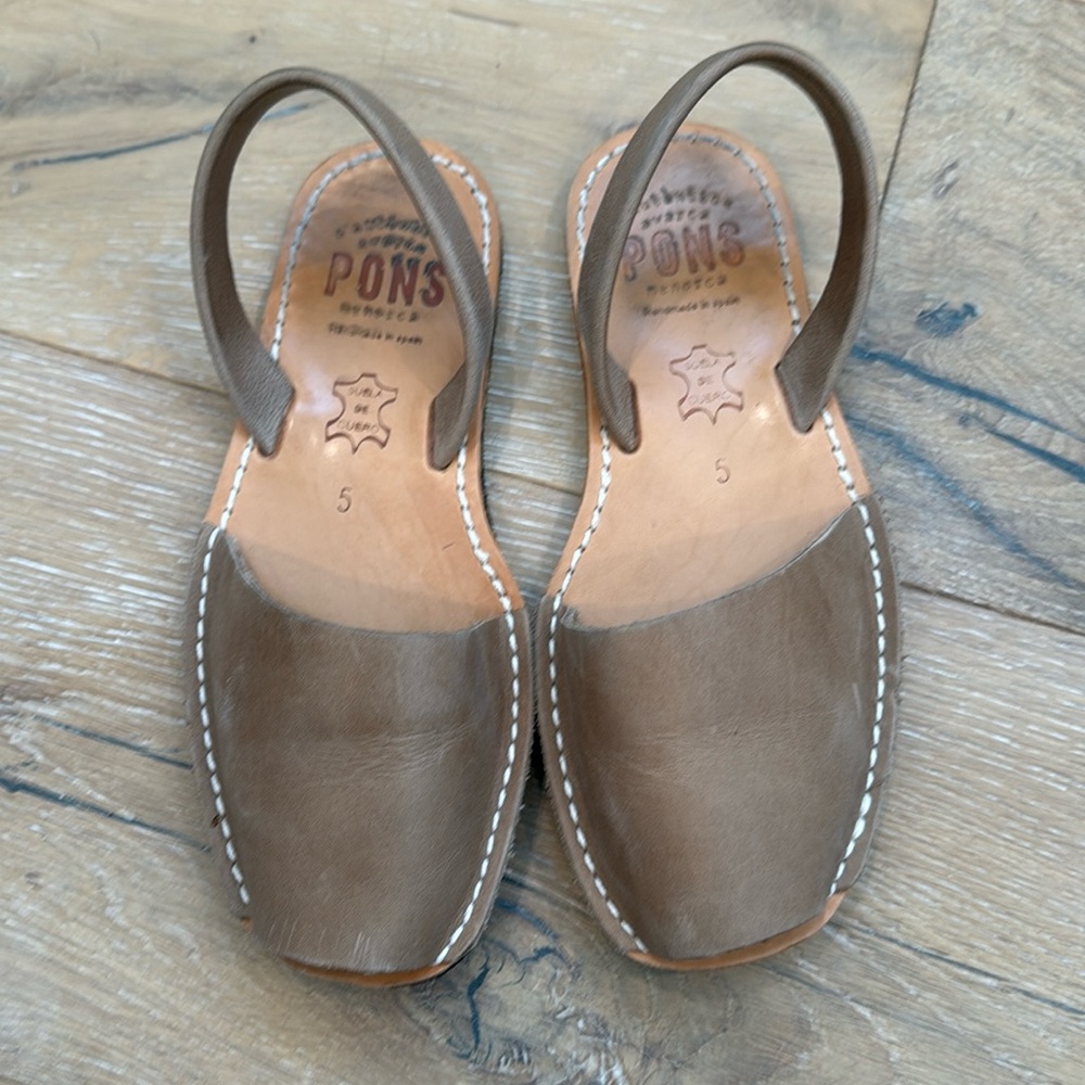 Very gently worn Pons Avarcas sz 5